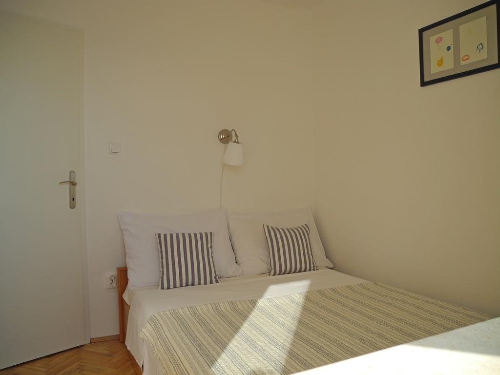 Apartments & Room Paula Stobreč Quarto foto