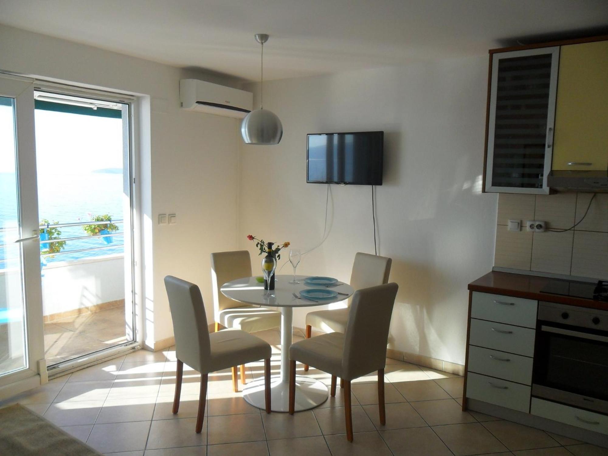 Apartments & Room Paula Stobreč Quarto foto